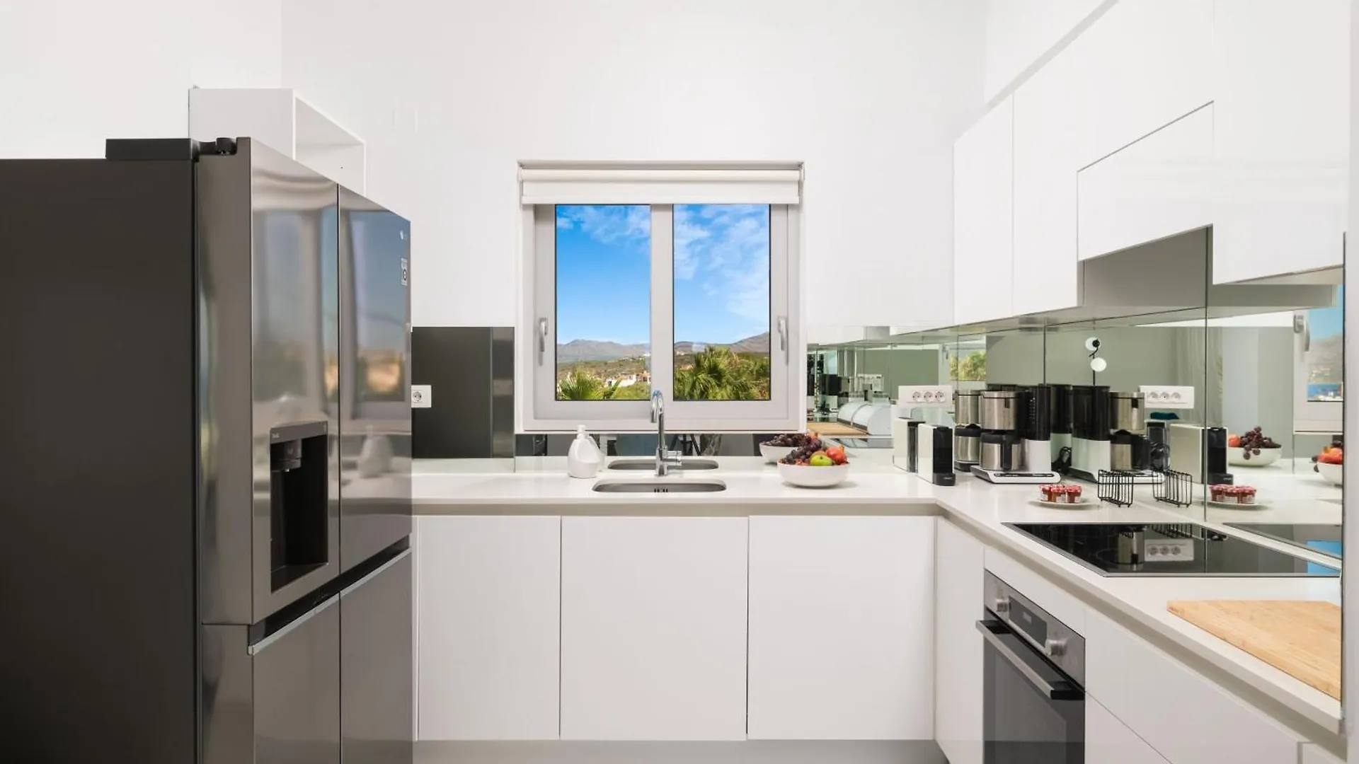 חאניה Tholaria Villa